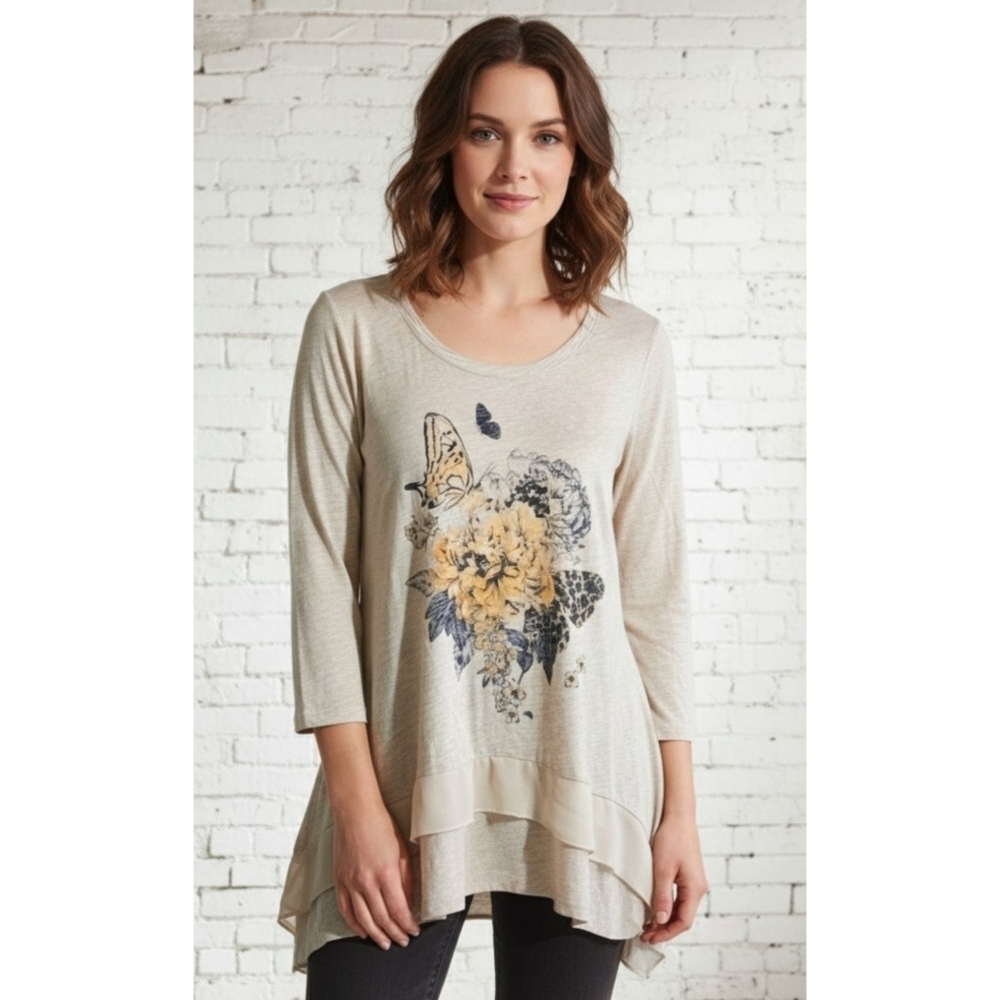Style & Co Shark bite hem Tunic Oatmeal Floral Flyaway Size S
